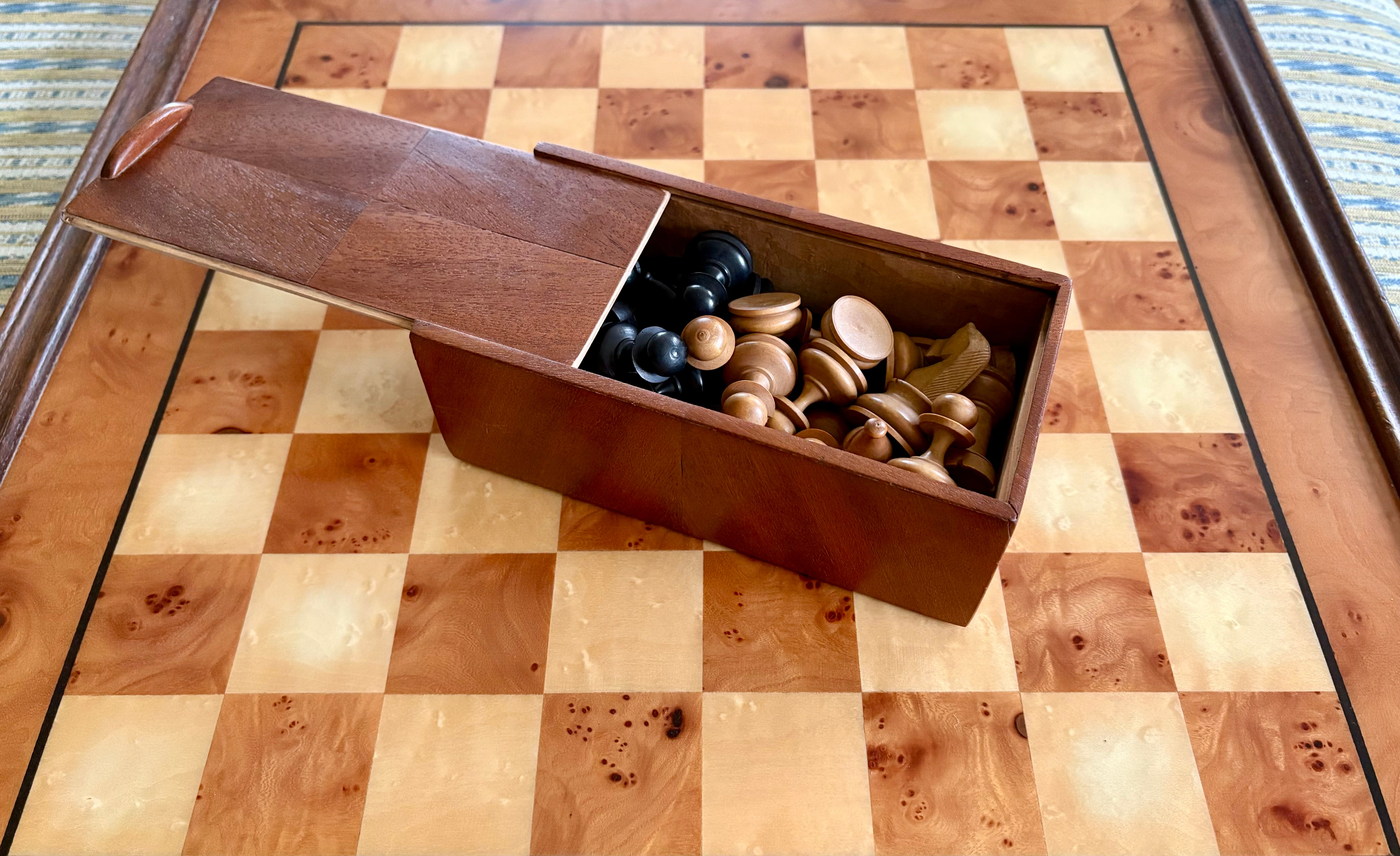 Burr Wood Chess Board And Chess Pieces